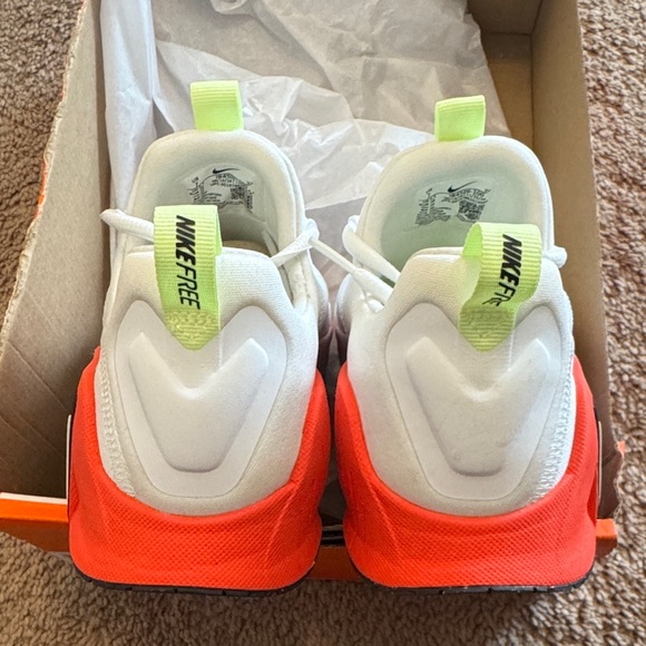 Nike women’s metcon brand new - Picture 4 of 6